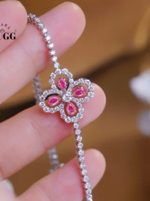 KUGG 100% 18K White Gold Bracelet Romantic Clover Design Real Natural White&Pink Diamond Bracelet for Women High Party Jewelry